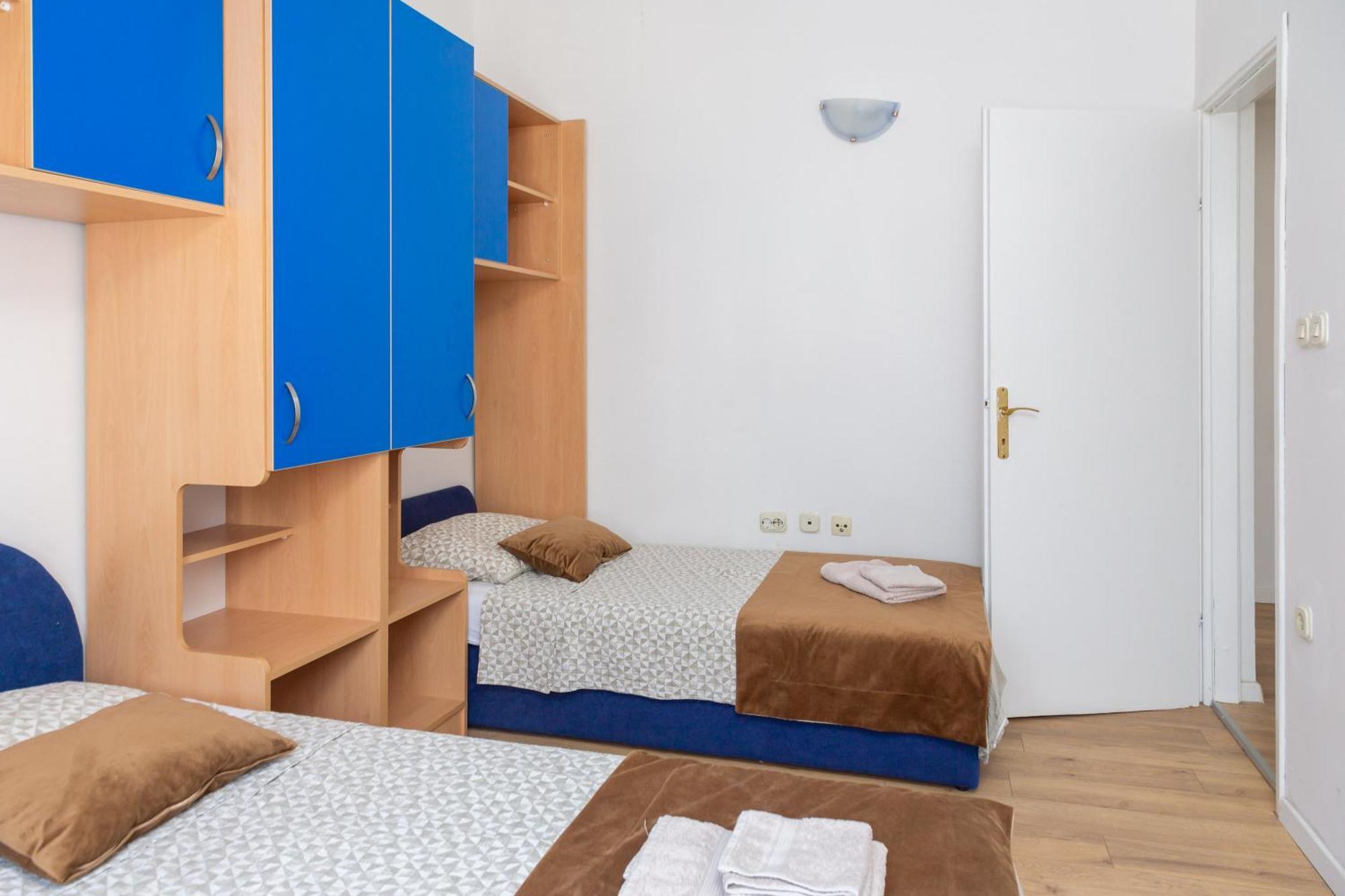 Apartments Near Central Beach With Free Parking Makarska Pokój zdjęcie
